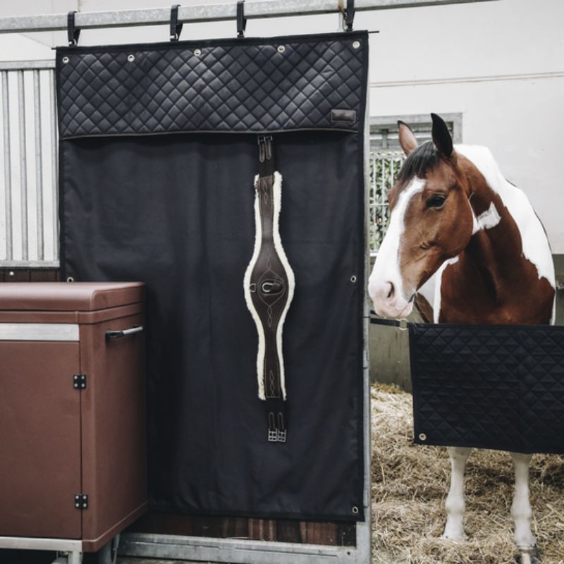 Lire la suite à propos de l’article Tout l’équipement de l’écurie pour le confort et le bien-être de votre cheval chez Equestra Toulouse
